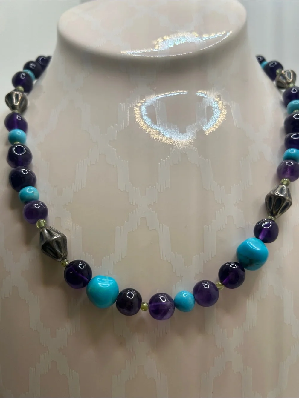 Carolyn Pollack Turquoise and Amethyst Beaded Necklace with Sterling Accents - Picture 4 of 12